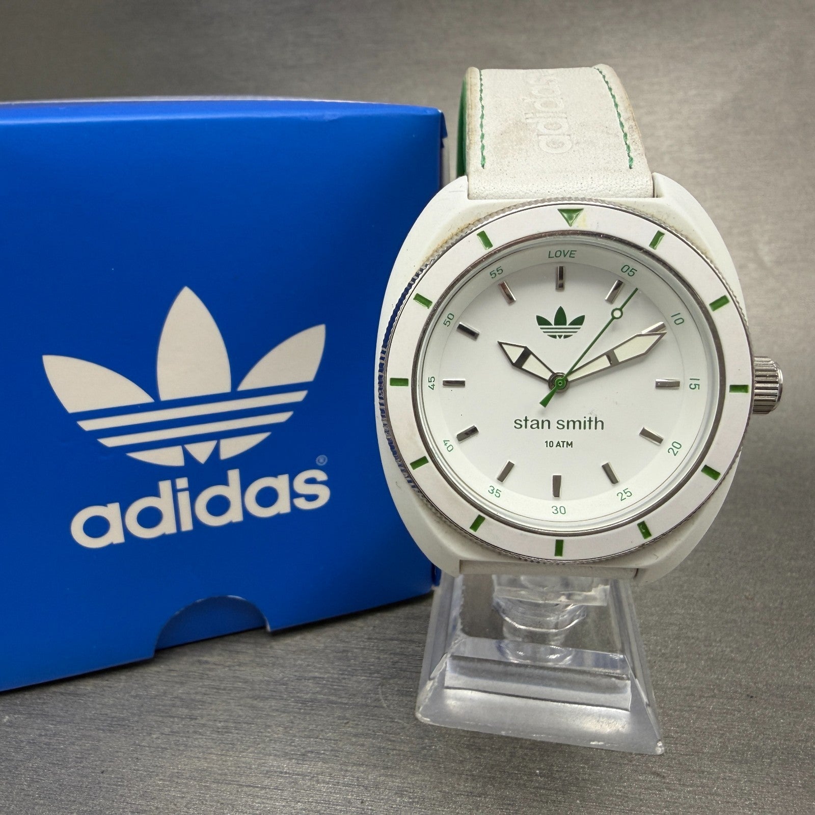 Adidas Stan Smith watch Men 45mm White Dial White Tone Round ADH2931 New battery0