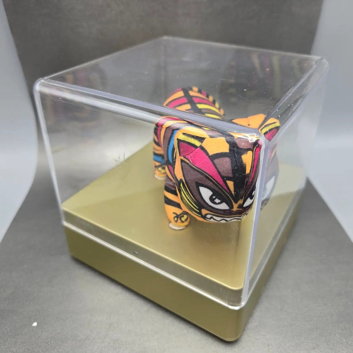 Swatch Chinese New Year Special Box GR152 Year of Tigger Plush Vintage0