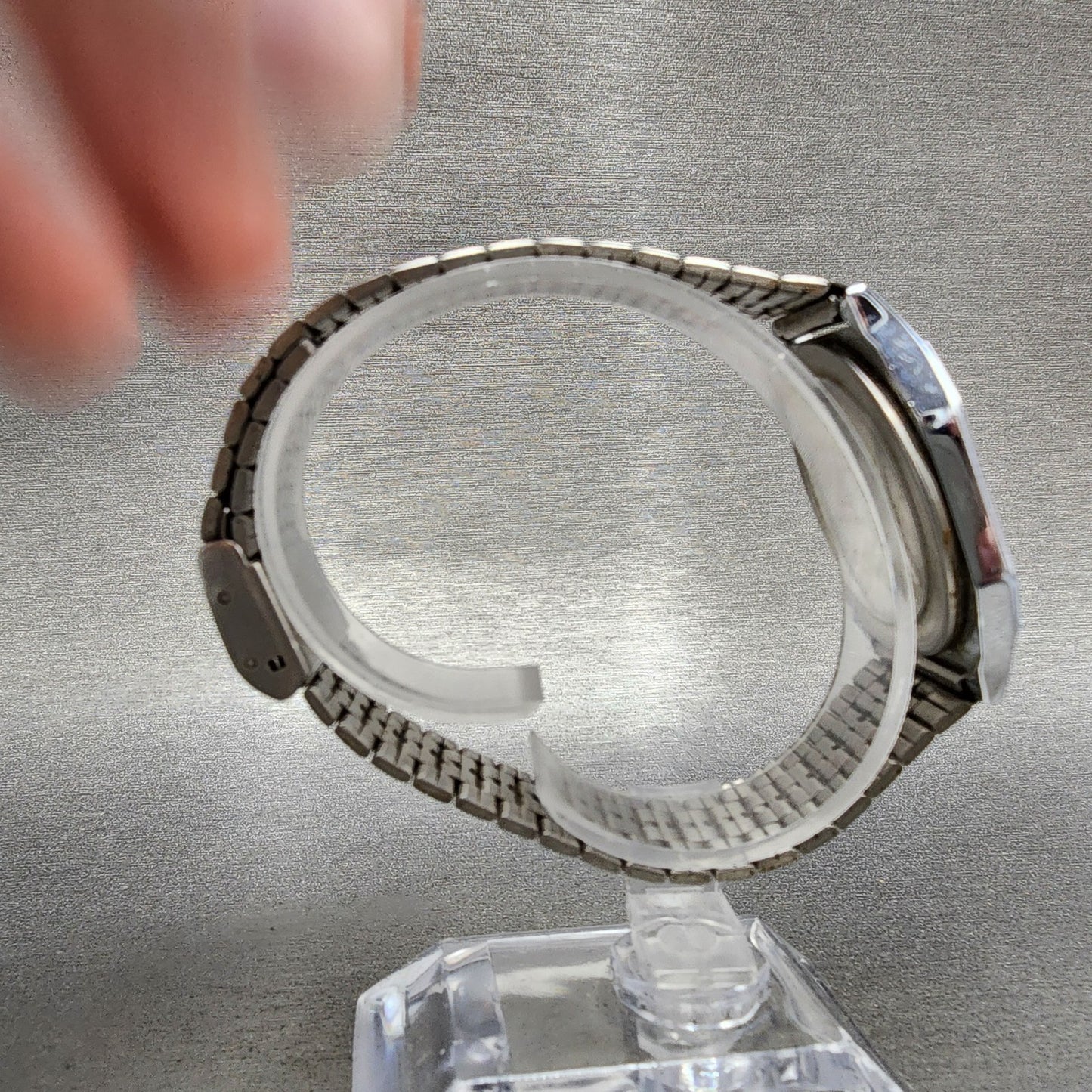 Citizen Q&Q Digital Watch Men 33mm Digital Black Dial Steel Octaogn New Battery8