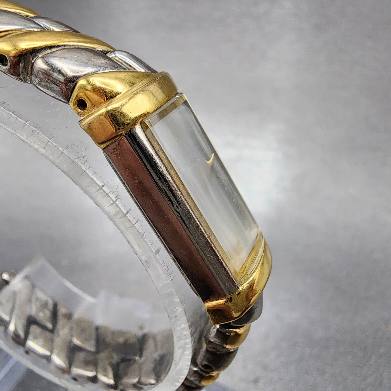 Seiko Tank Watch Women 13mm Silver Dial Two Tone Rectangle 2e205030 New Battery3