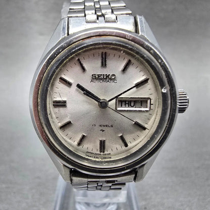 Seiko Automatic Watch Women 27mm Silver Dial Silver Tone Daydate 2206-0470 PARTS0