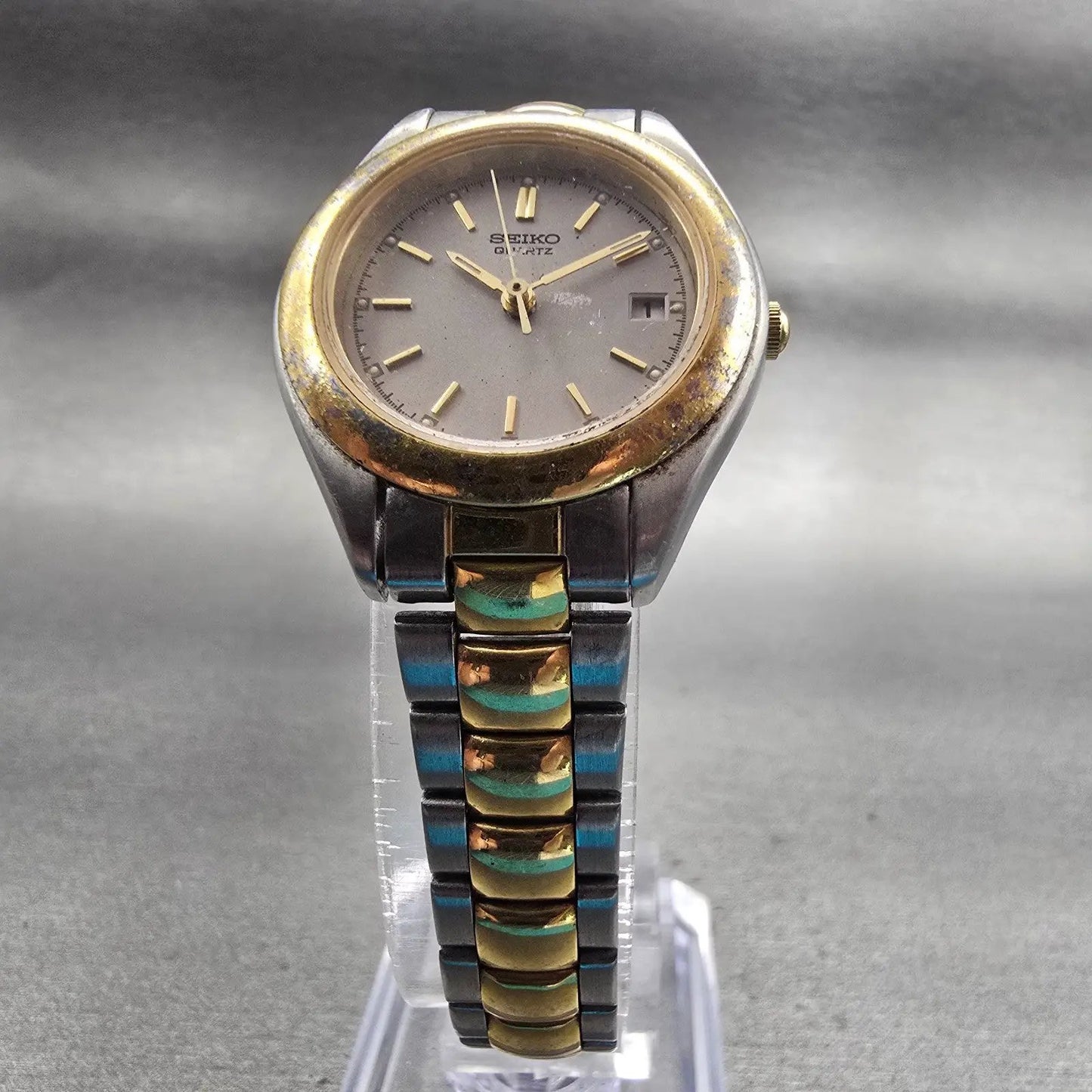 Seiko Watch Women 27mm Silver Dial Two Tone Date Round 7N82-6B00 New Battery VTG5