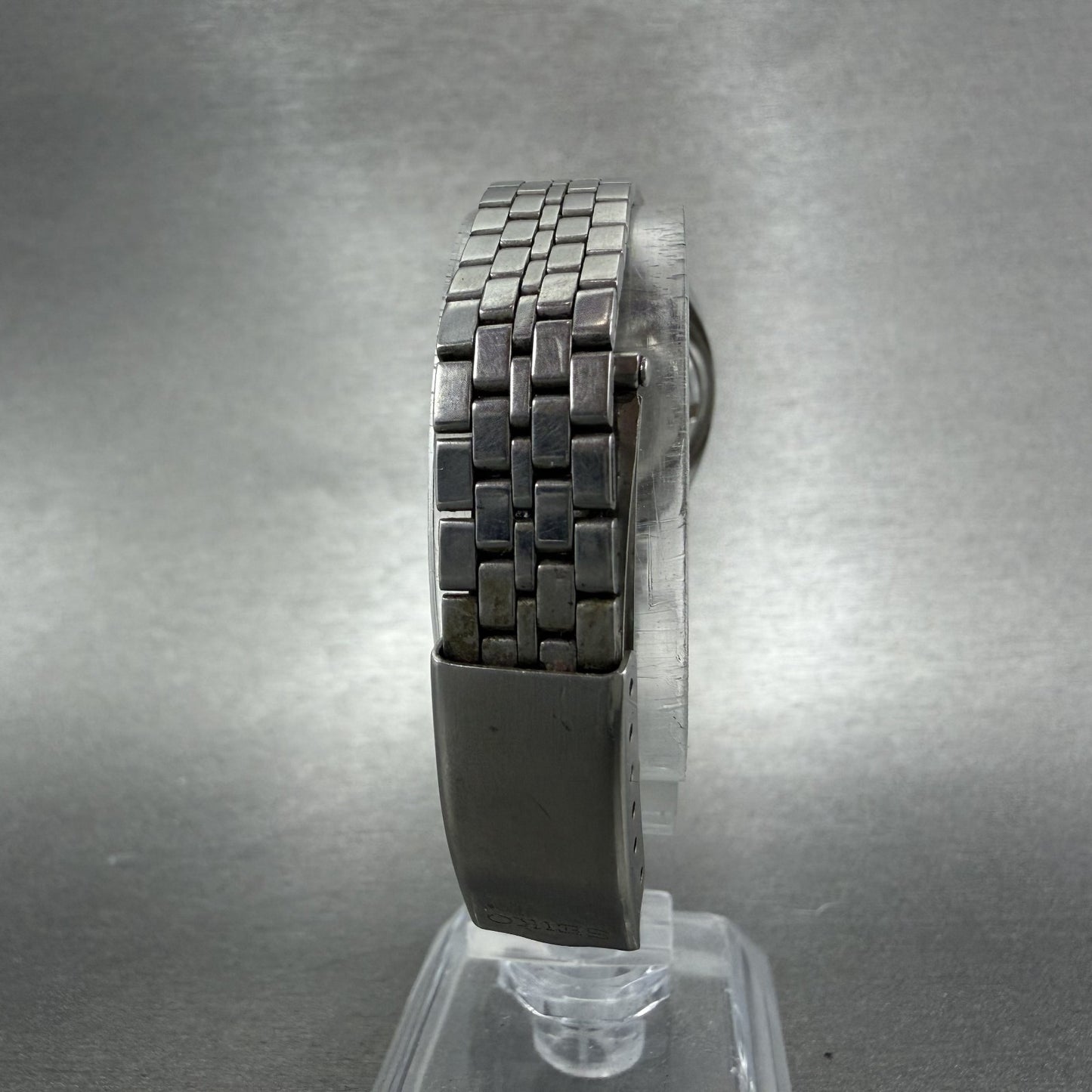 Seiko 5 Automatic Watch Women 25mm Silver Dial Steel Daydate 2906-0140 PARTS8
