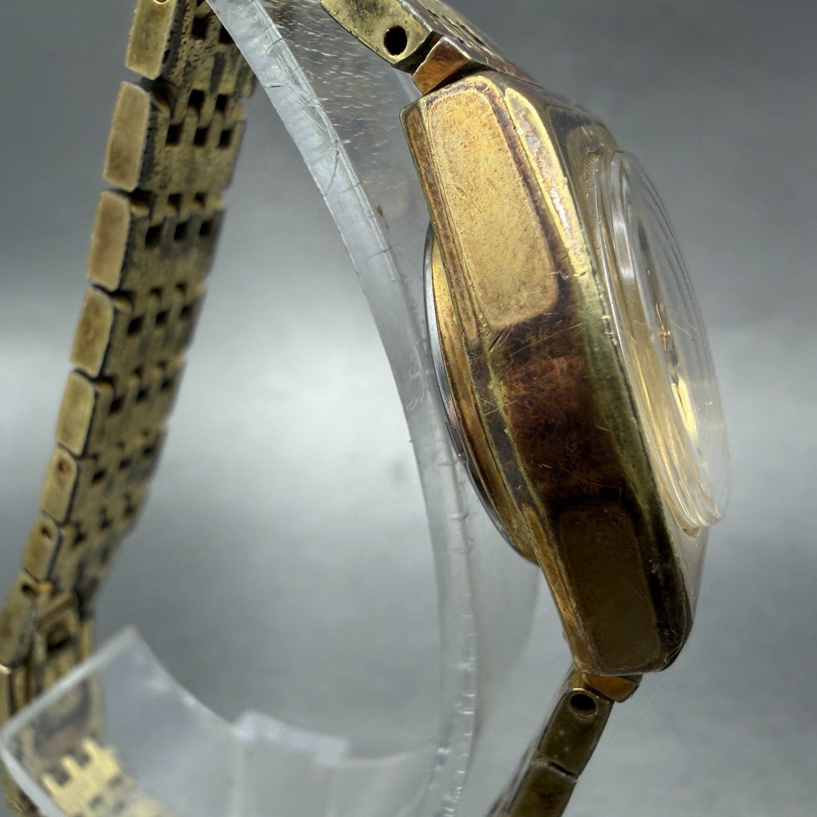 Rado Golden Sabre Watch Women 24mm Gold Dial Gold Tone Daydate Round Runs VTG3