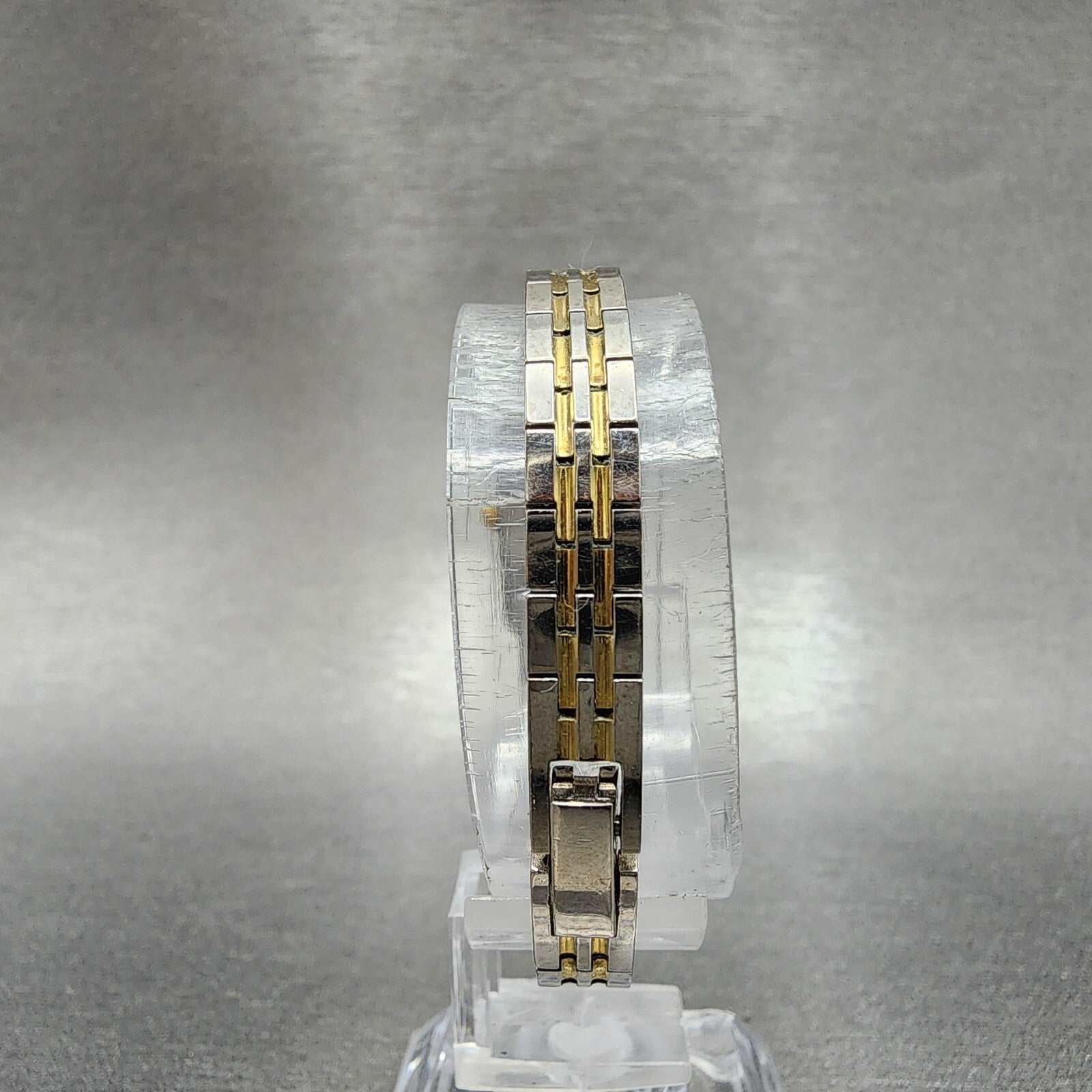 Citizen Tank Watch Women 13mm White Dial Two Tone Rectangle New Battery6