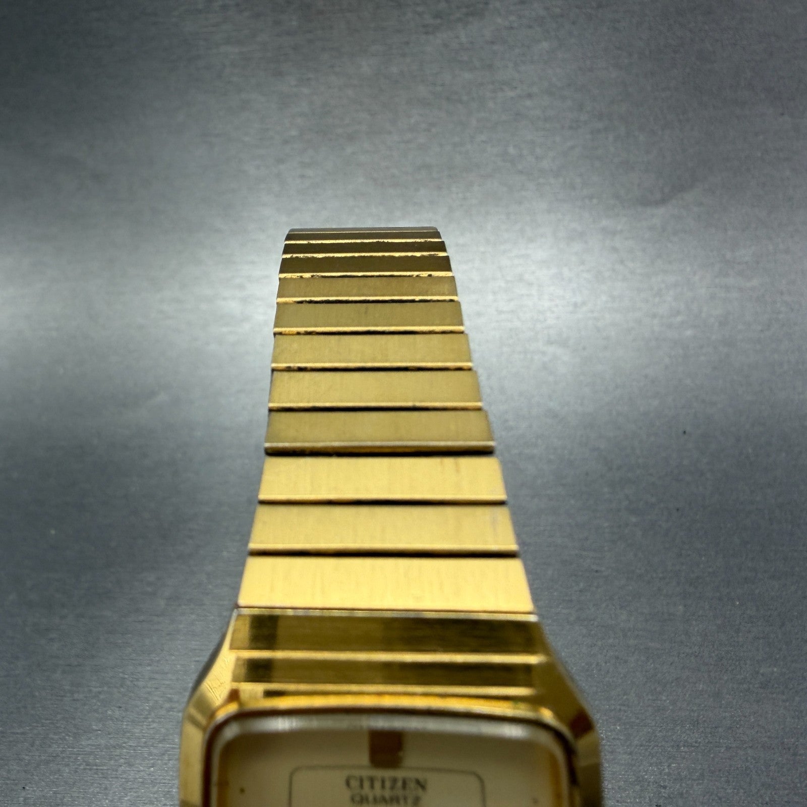 Citizen Tank Watch Men 27mm Champagne Dial Gold Rectangle 4031-893514 New Batt4