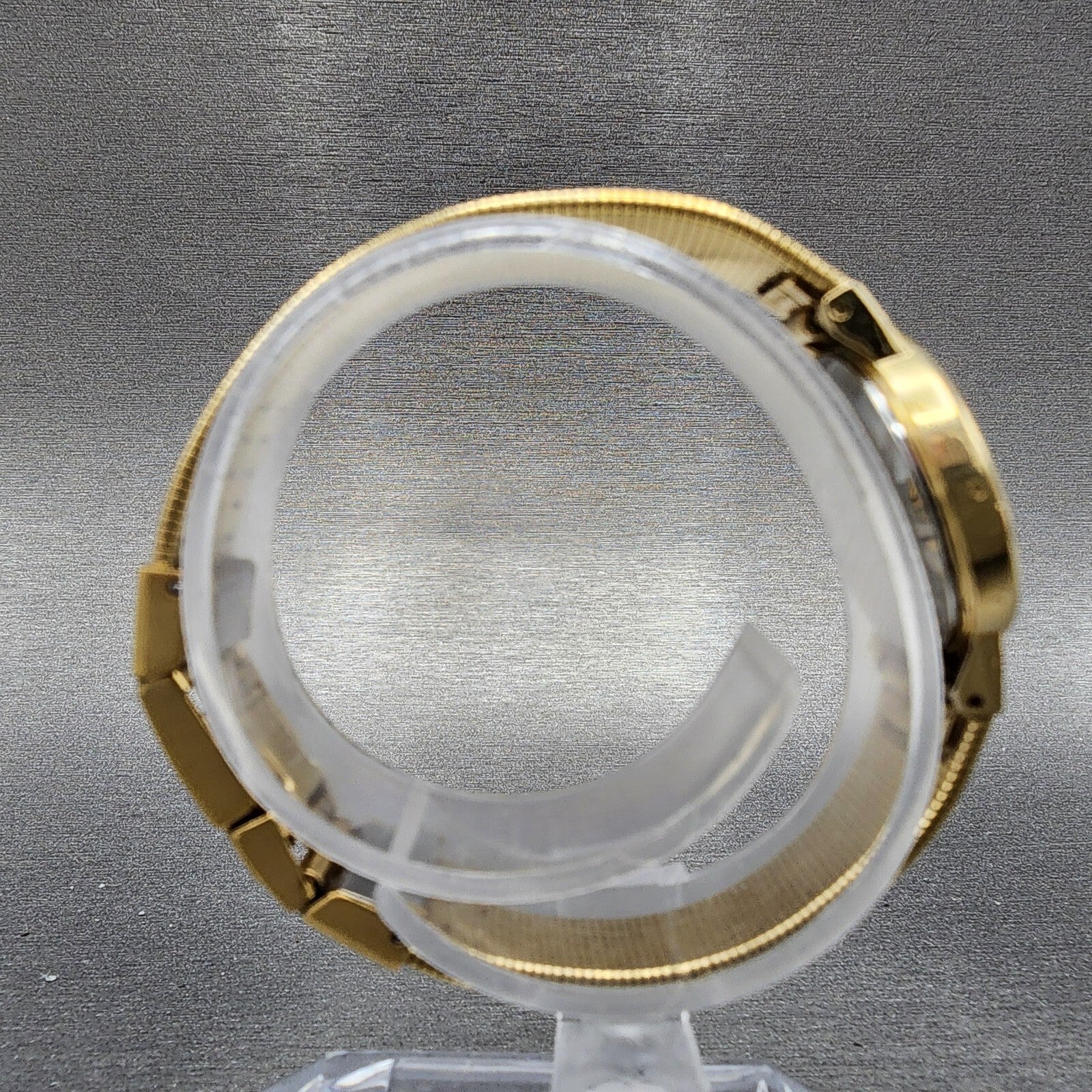 Seiko Watch Women 21mm Champagne Dial Gold Tone Round 2c210060 New Battery8