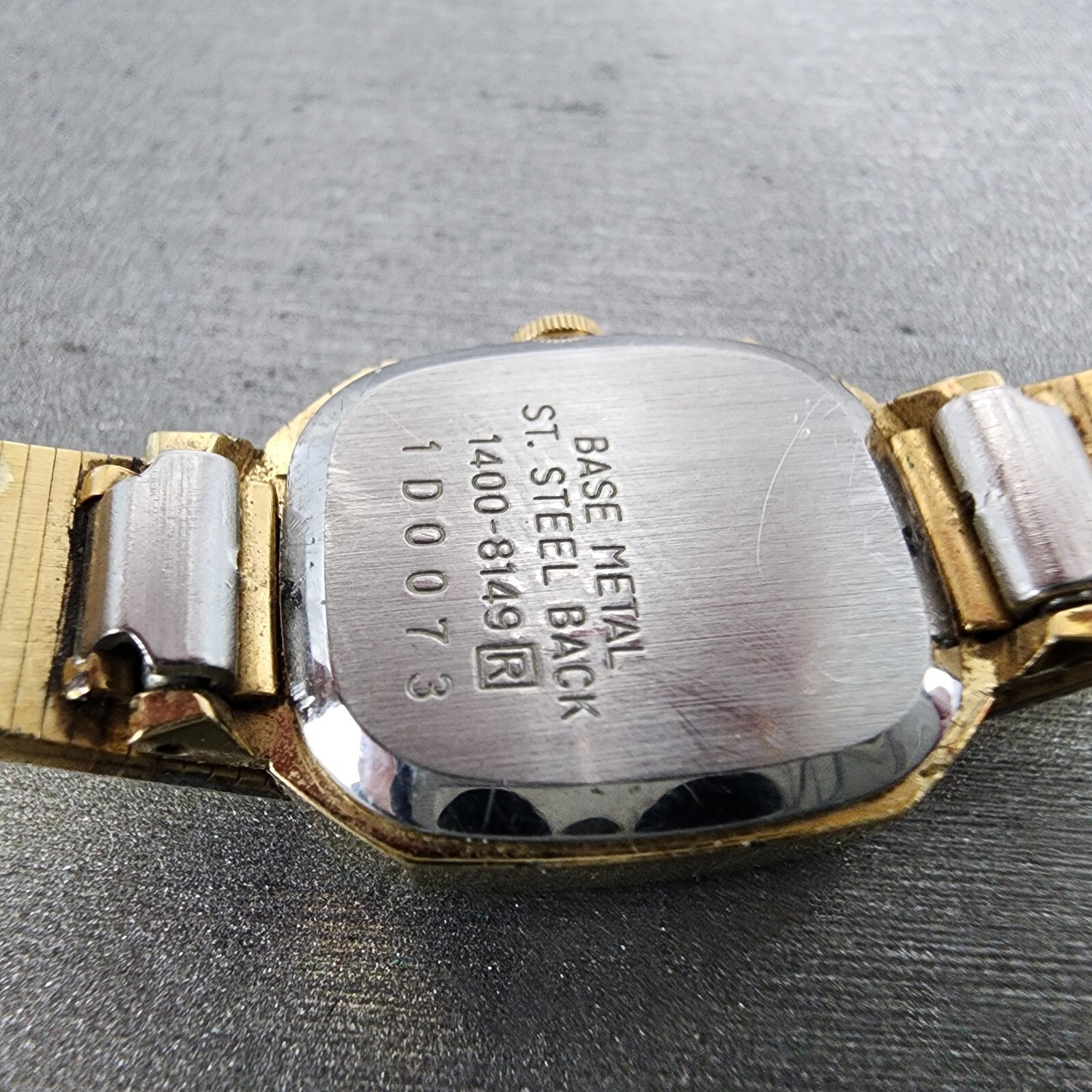Seiko Watch Women 17mm Black Dial Gold Tone Rectangle 14008149 New Battery VTG9