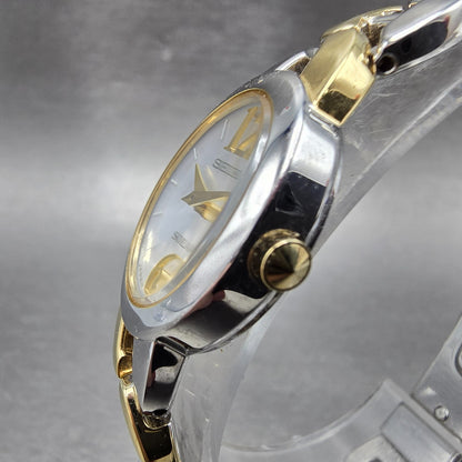 Seiko Solar Watch Women 19mm Silver Dial Two Tone Oval V115-0BY0 Runs2