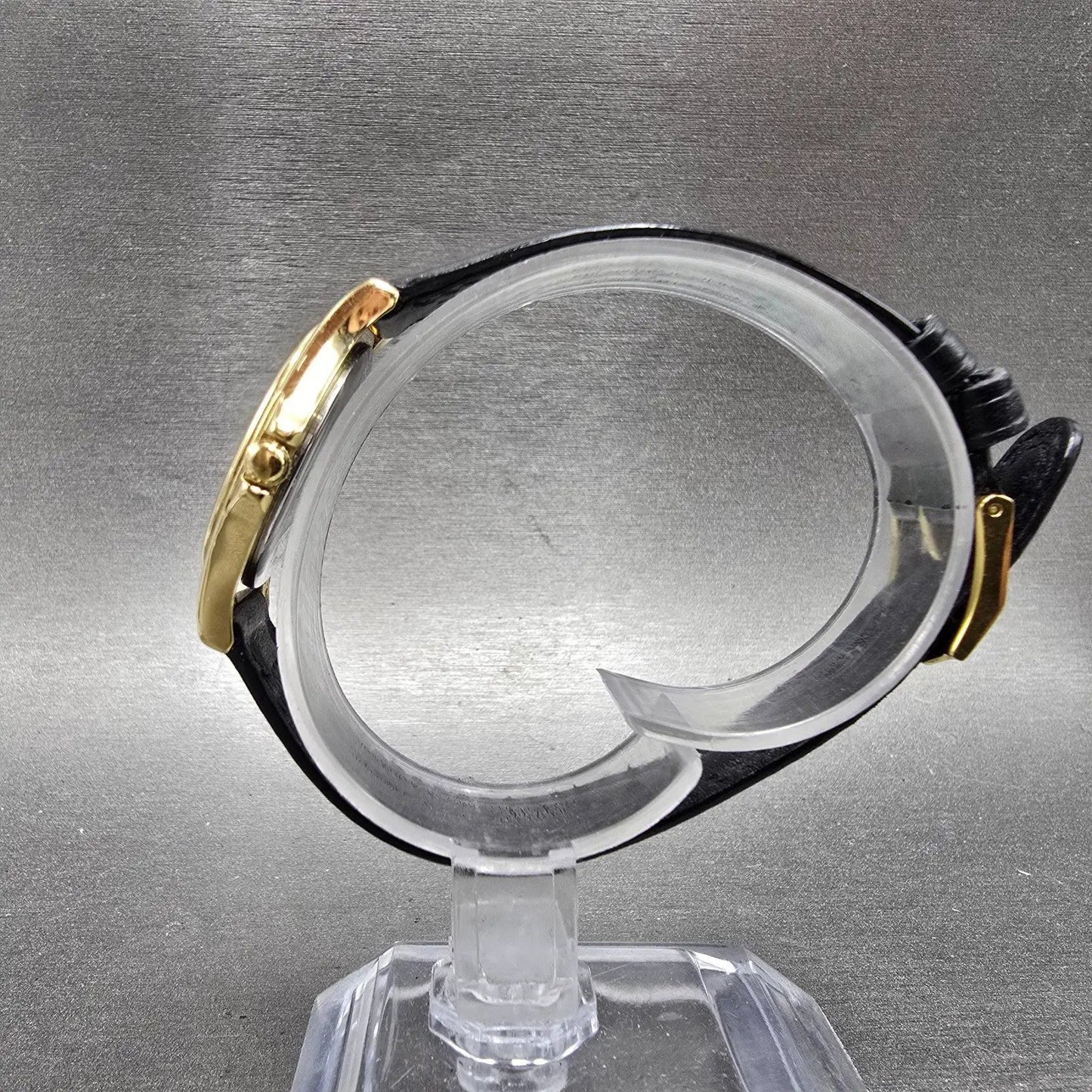 Movado Museum Watch Women 28mm Black Dial Gold Tone Round 87 E4 0823 New Batt MR8