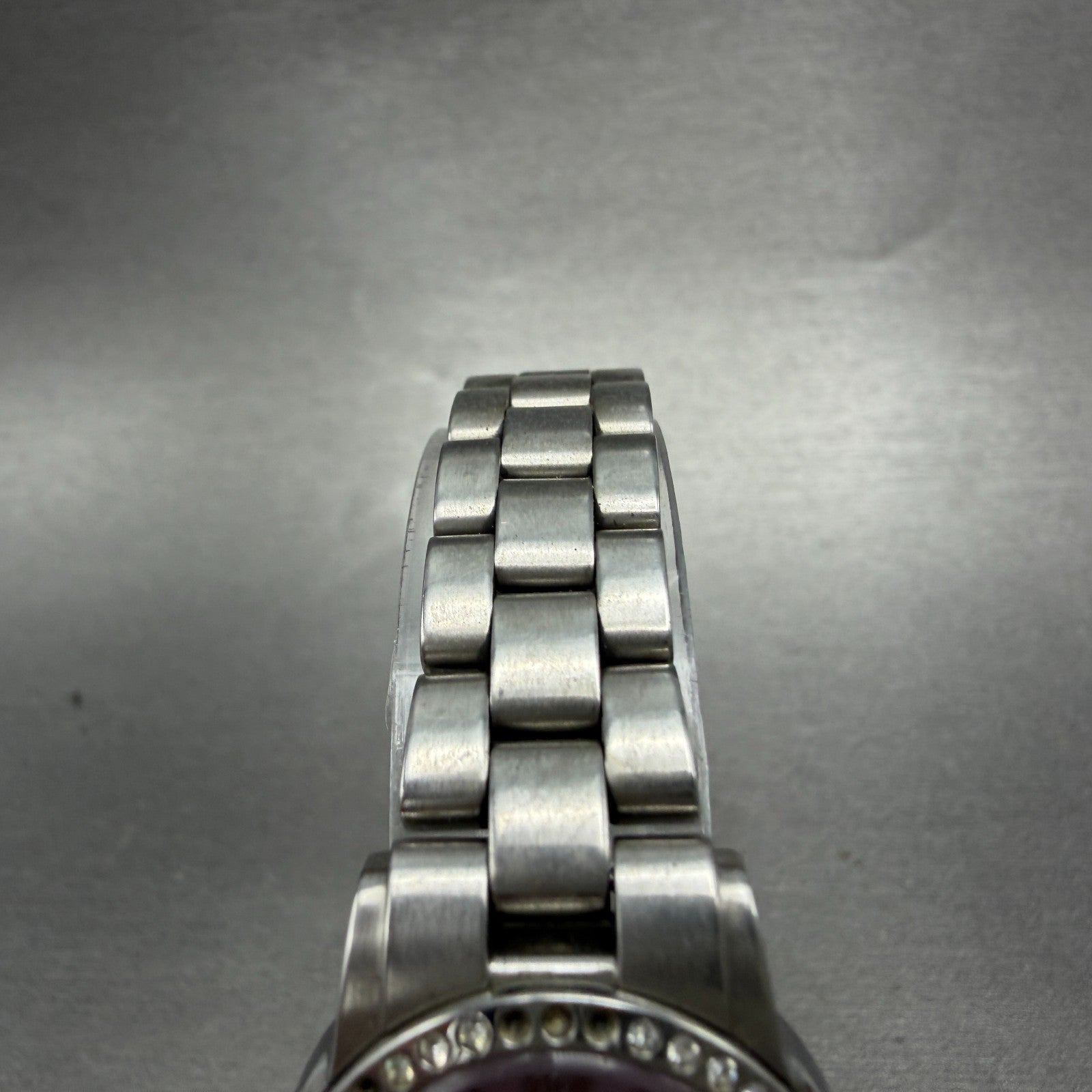 Citizen Eco-Drive Watch Women 25mm Purple Dial Silver Tone Round 2320-0100 Runs4