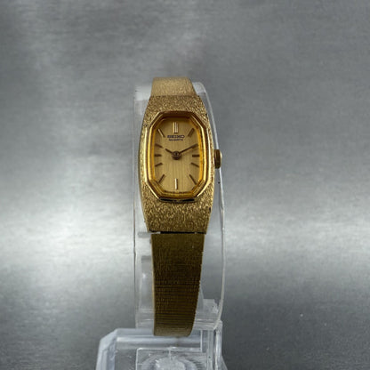 Seiko Watch Women 13mm Champagne Dial Gold Tone Rectangle 2E206461 New Battery5