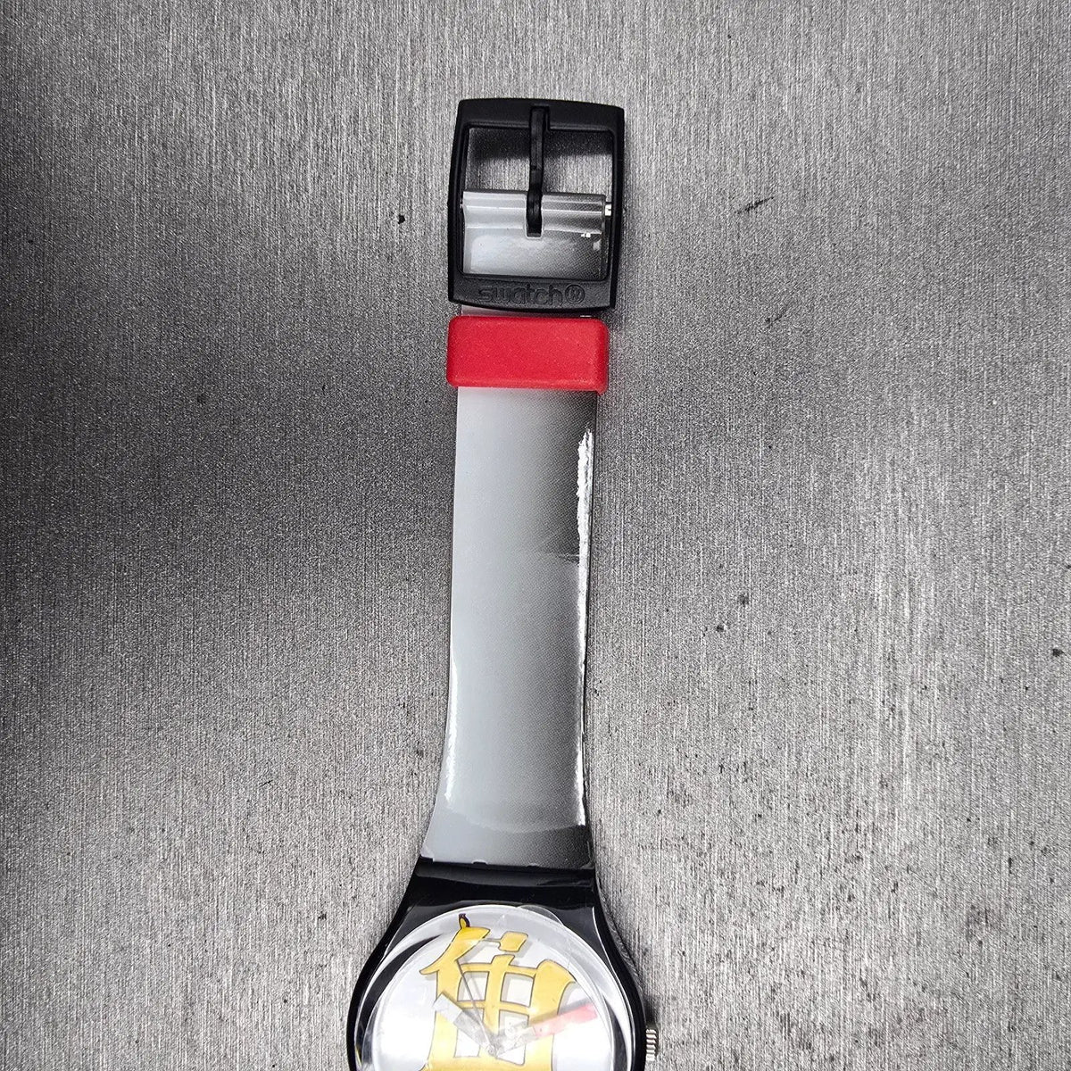 Swatch Prosperous Fish Mens Watch 34mm White Dial Black Tone Round GB226 New Bat11