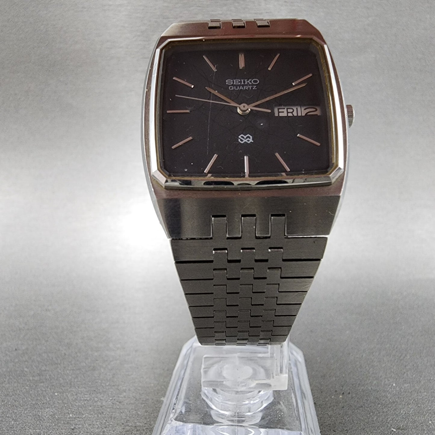 Seiko SQ Tank Watch Men 31mm Black Dial Silver Tone Daydate 82235169 NewBattery5