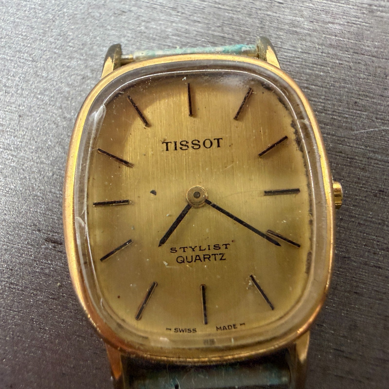 Tissot Stylist Tank Watch Women 22mm Gold Dial Gold Tone Rectangle VTG PARTS2