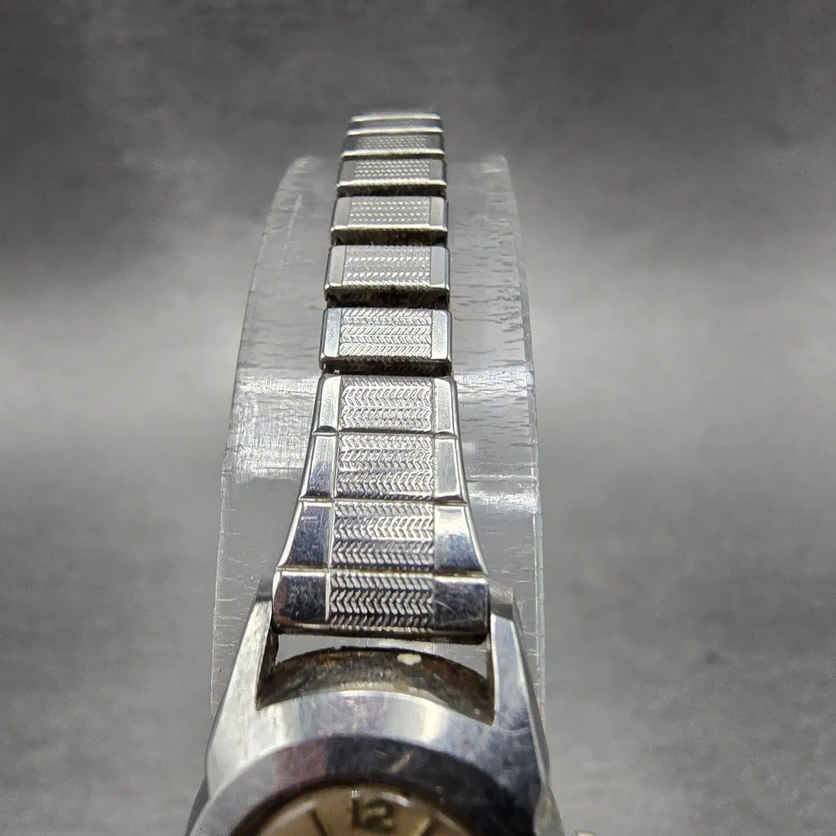 Universal Watch Women 16mm Cream Dial Stainless Steel Manual Wind 25504-1 PARTS5