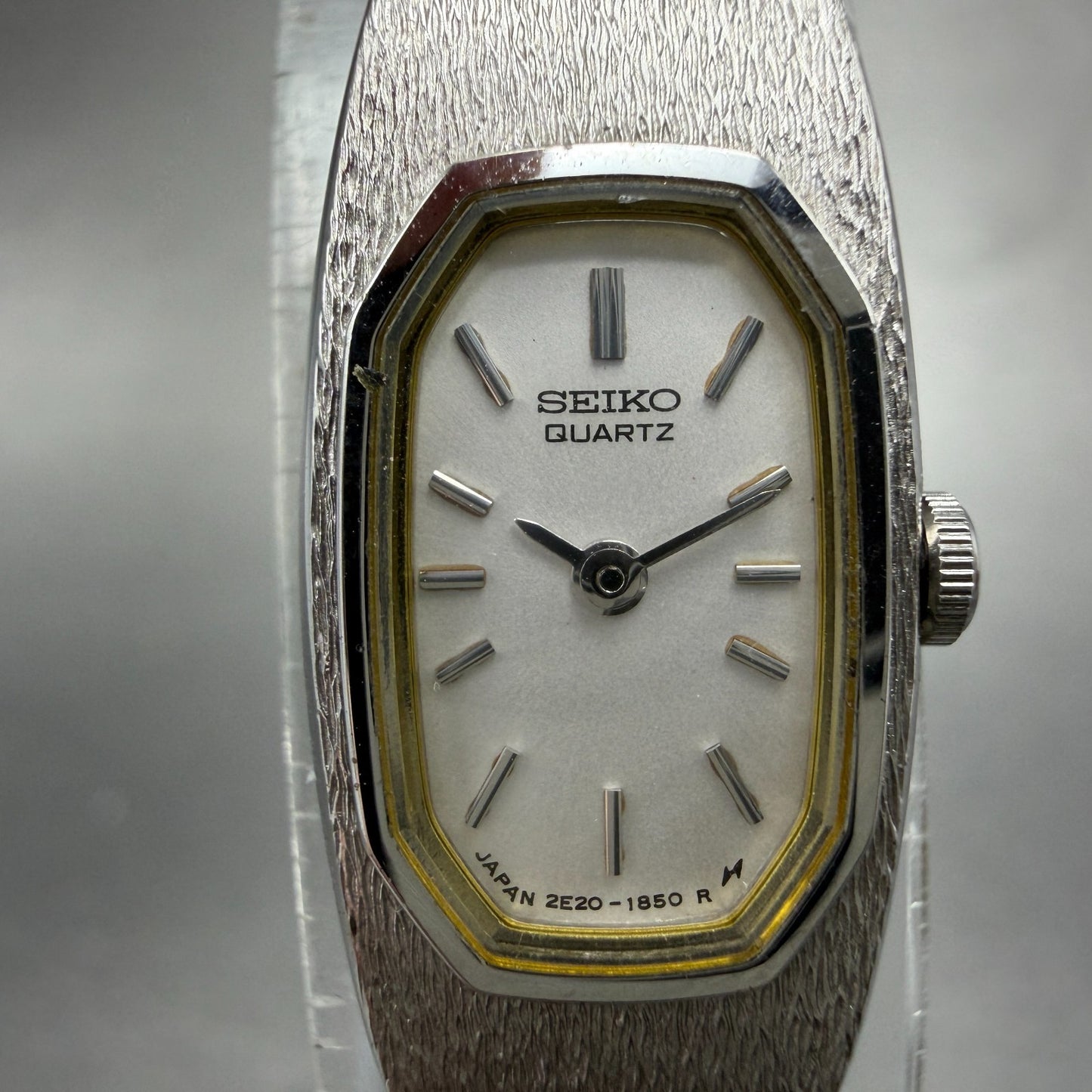 Seiko Tank Watch Women 13mm Silver Dial Silver Tone 2E20-6469 New Battery1