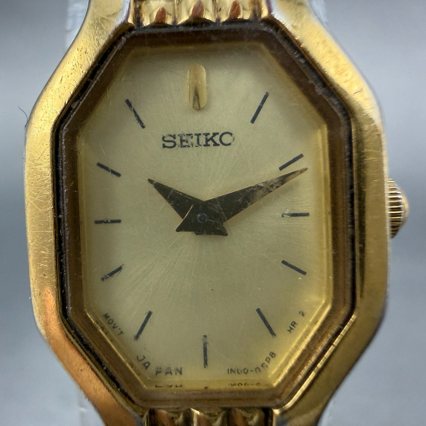 Seiko Watch Women 16mm Champagne Dial Gold Tone Octagon 1N00-0GT0 New Battery1