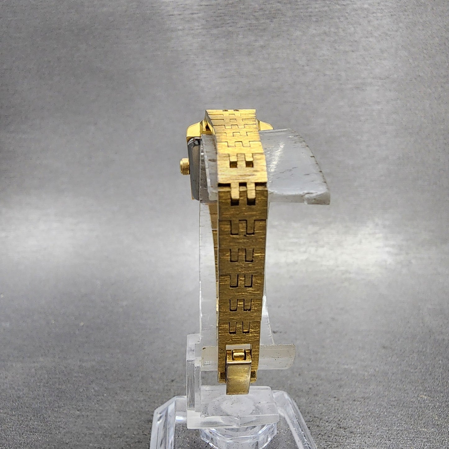 Citizen CQ Watch Women 17mm Black Dial Gold Tone Rectangle 3220 New Battery7