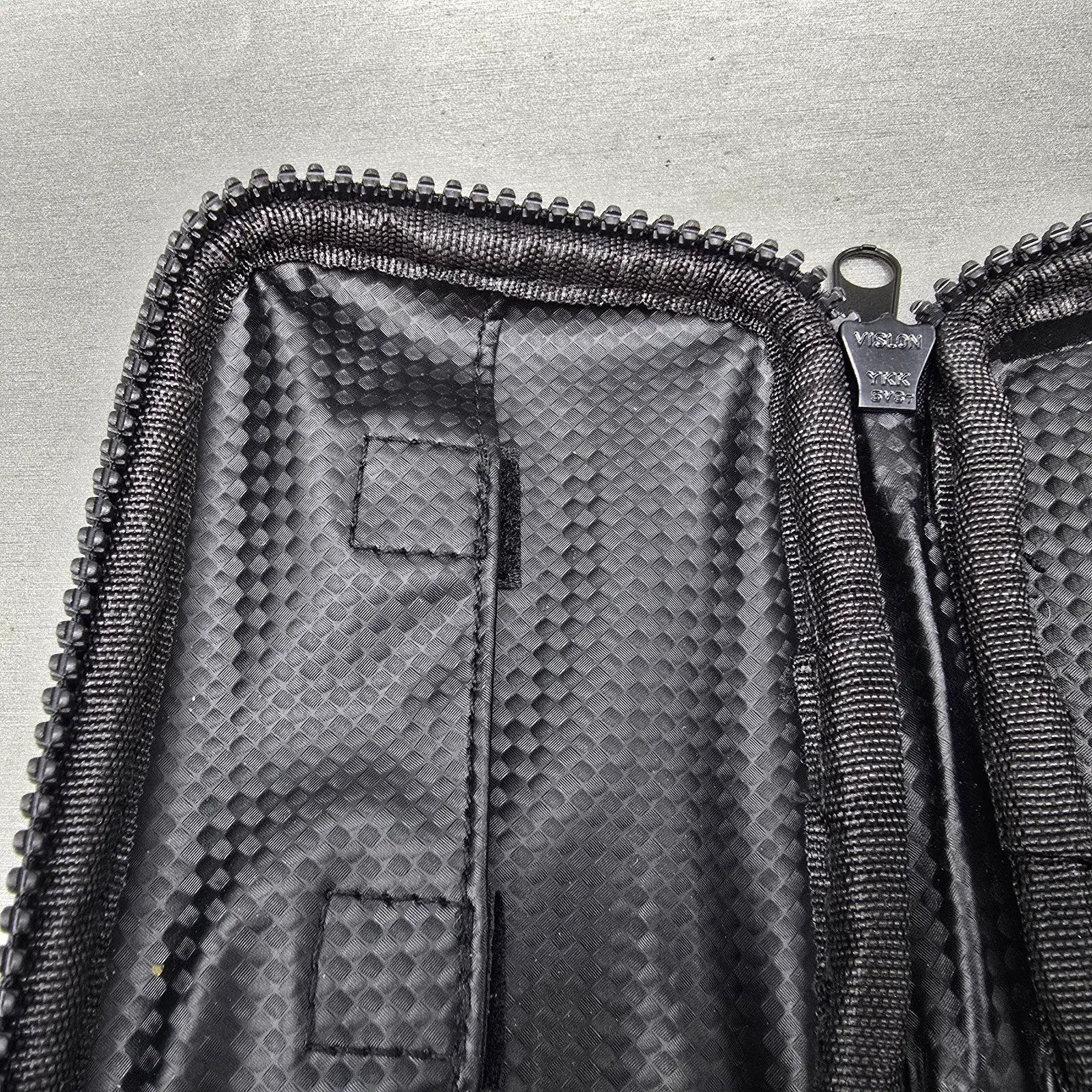 Seiko Travel Watch Case Black Fabric Plastic Rectangle Zipper10
