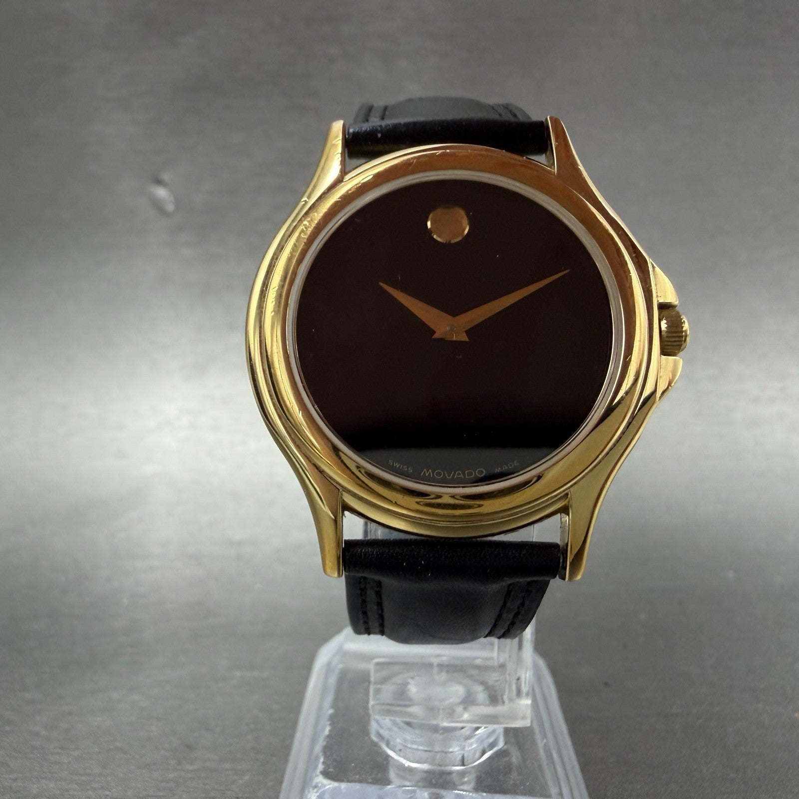 Movado Museum Watch Men 35mm Black Dial Gold Tone Round 87 E4 0863 W/Box New Bat6