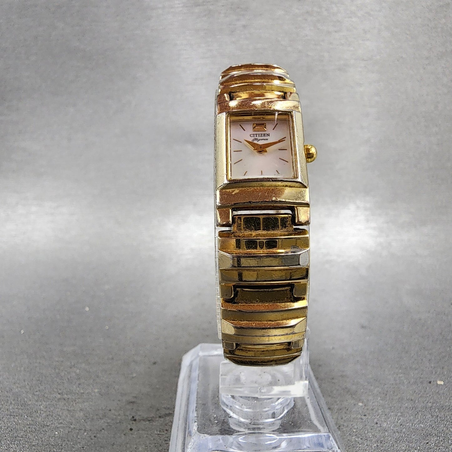 Citizen Tank Watch Women 14mm MOP Dial Gold Tone Rectangle New Battery Vintage5