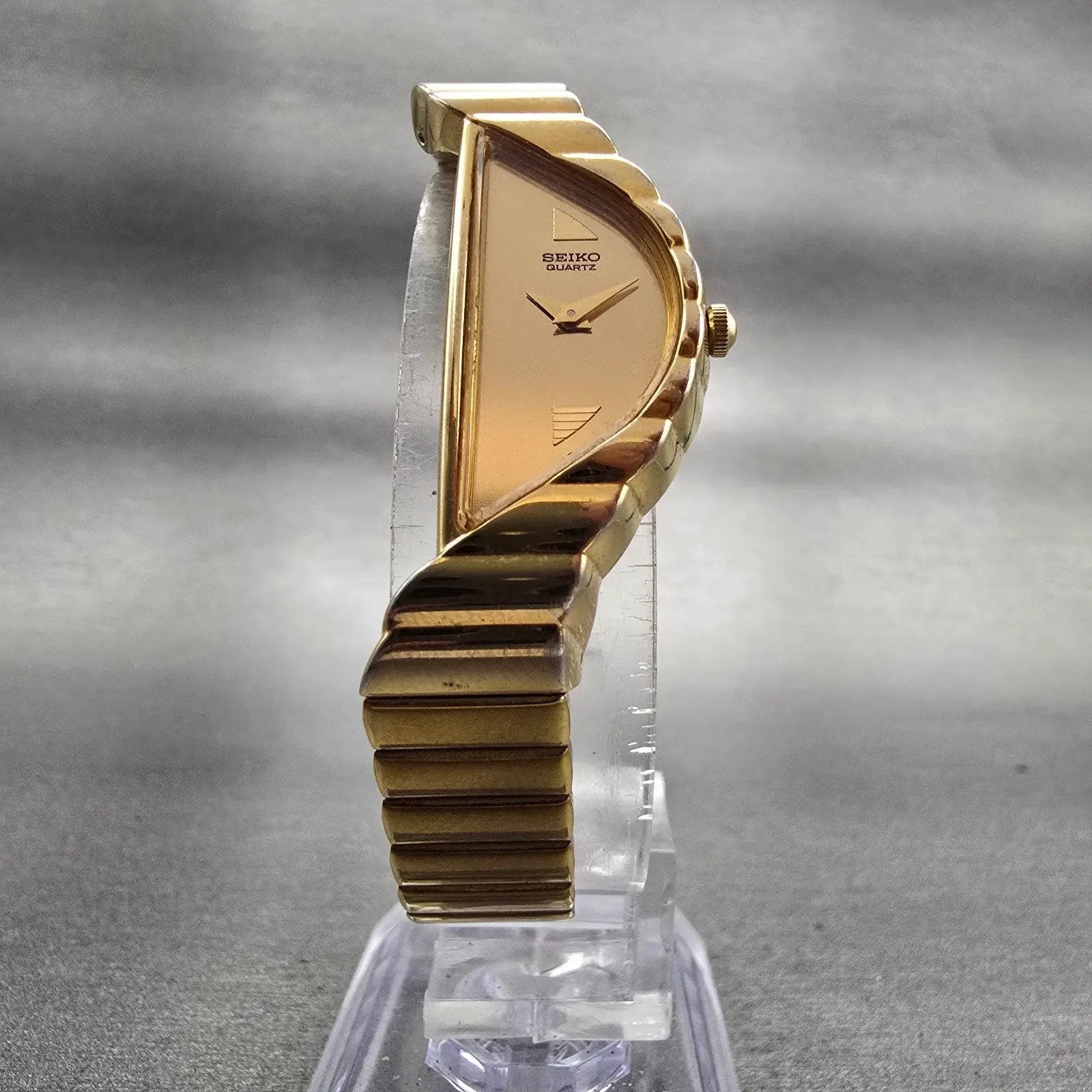 Seiko Halfmoon Watch Women 14mm Gold Dial Gold Tone Asymmetrical New Battery NEW5