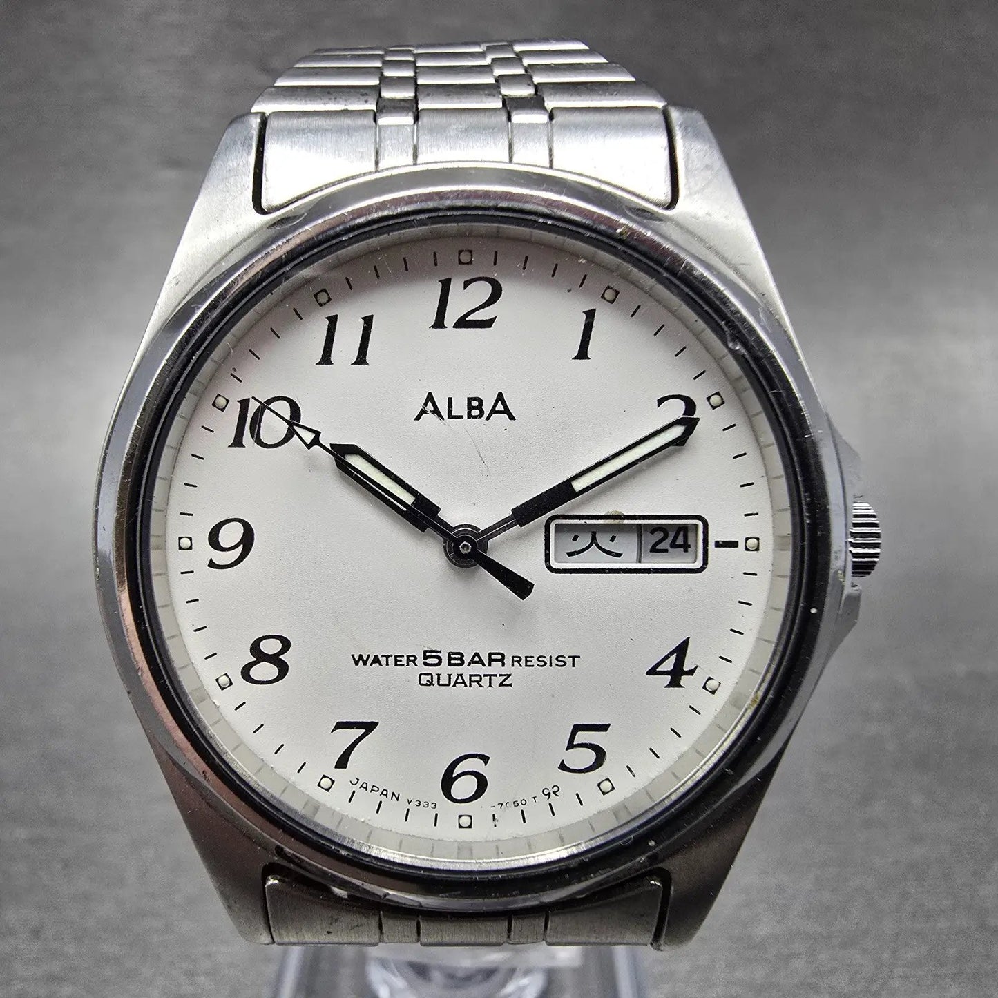 Seiko Alba Watch Men 35mm White Dial Silver Tone Daydate Round V333-7030 PARTS0