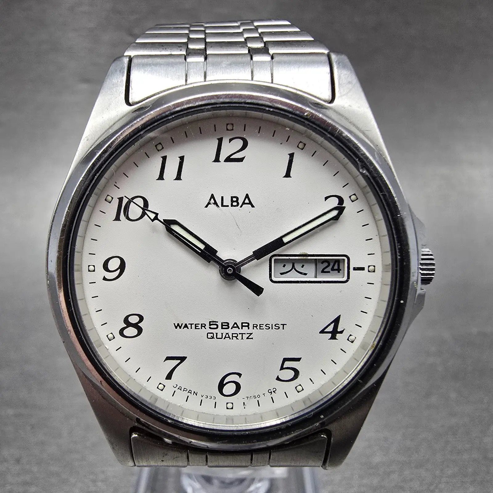 Seiko Alba Watch Men 35mm White Dial Silver Tone Daydate Round V333-7030 PARTS0