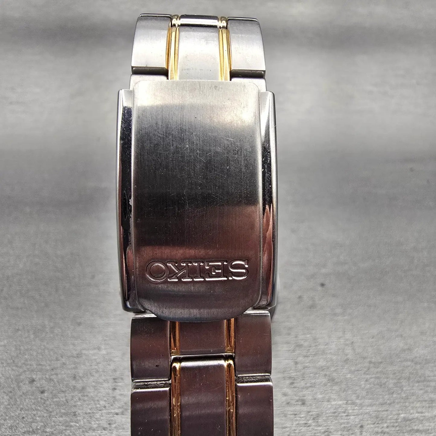 Seiko Watch Men 37mm White Dial Silver Tone Daydate Round 7N43-9070 New Battery7