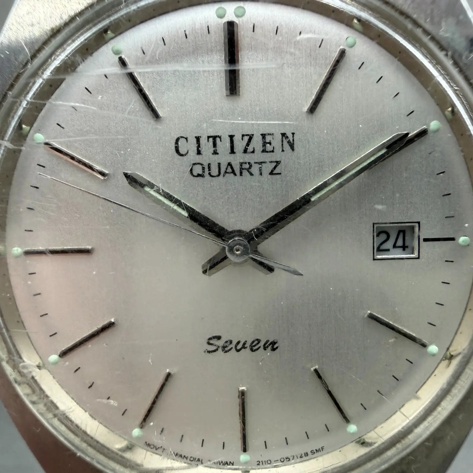 Citizen Seven Watch Men 35mm Silver Dial Silver Tone date 2110-942191 NewBattery1