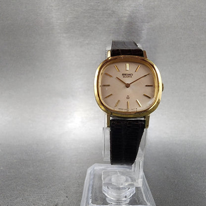 Seiko Watch Women 23mm Silver Dial Gold Tone Rectangle 23205660 New Battery5