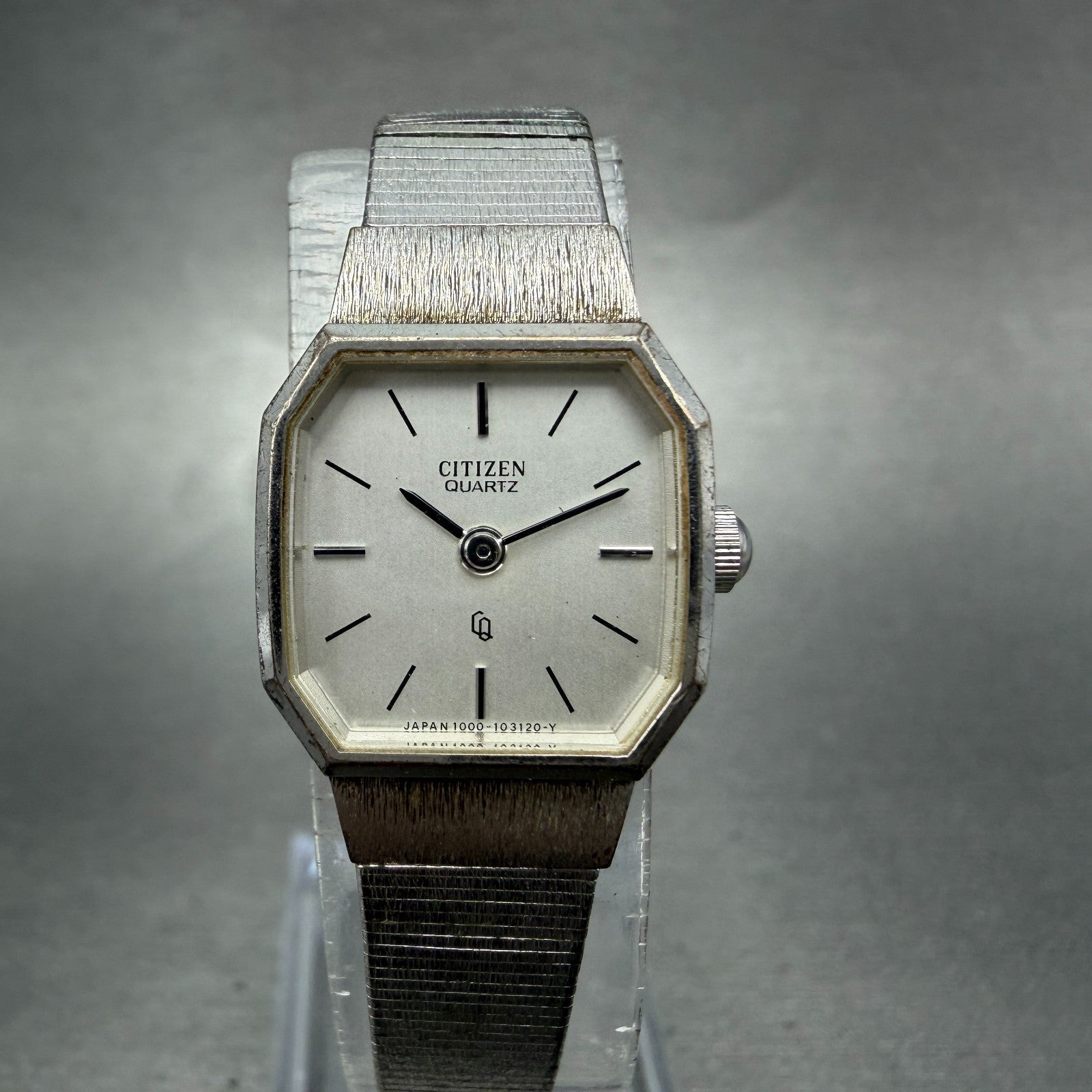 Citizen CQ Watch Women 18mm Silver Dial Silver Tone Octagon 4-102169 New Battery0