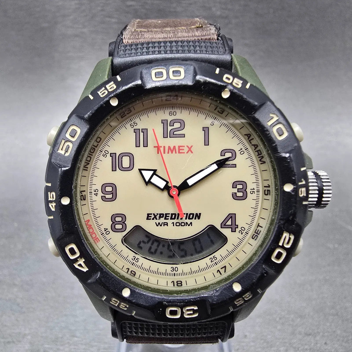 Timex Expedition Watch Men 40mm Cream Dial Green Alarm Chronograph New Battery0