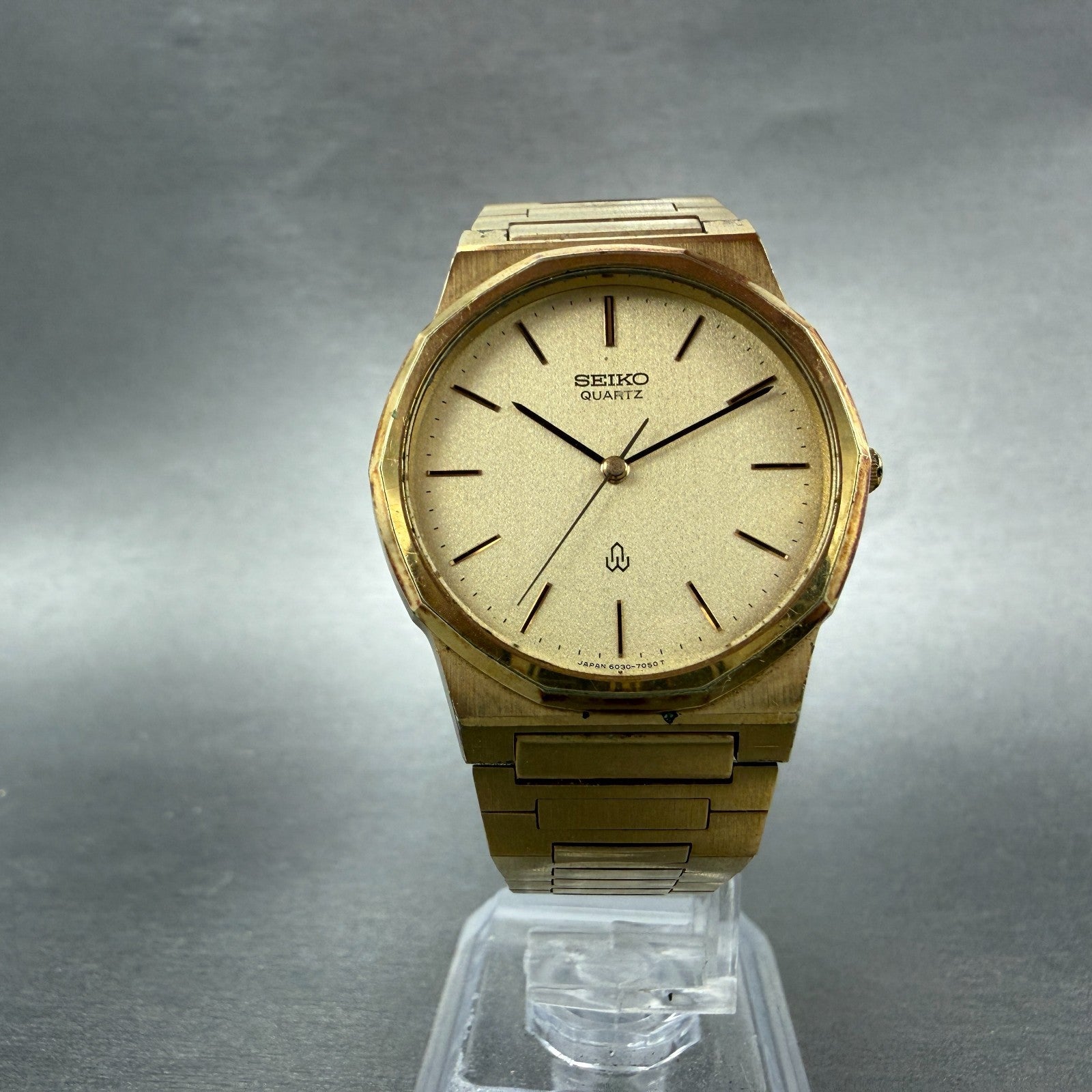 Seiko Watch Men 33mm Champagne Dial Gold Tone Round 6030-7060 New Battery VTG5