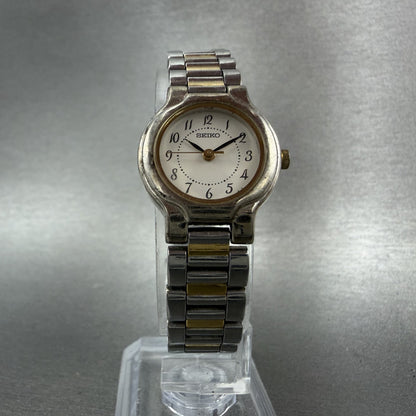 Seiko Watch Women 21mm White Dial Two Tone Round Vintage V4011839 New Battery6