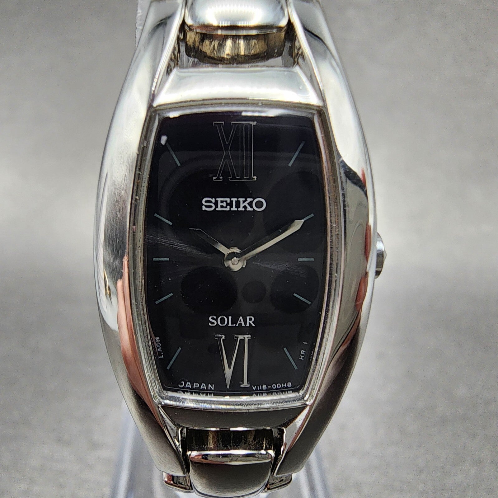 Seiko Solar Watch Women 18mm Black Dial Steel Rectangle V1150BW0 Works1