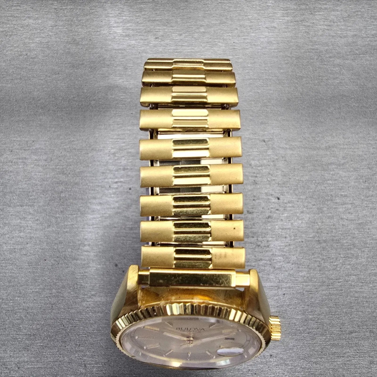 Bulova President Watch Men 36mm Gold Dial Gold Tone Daydate Round 97C03 New Batt4