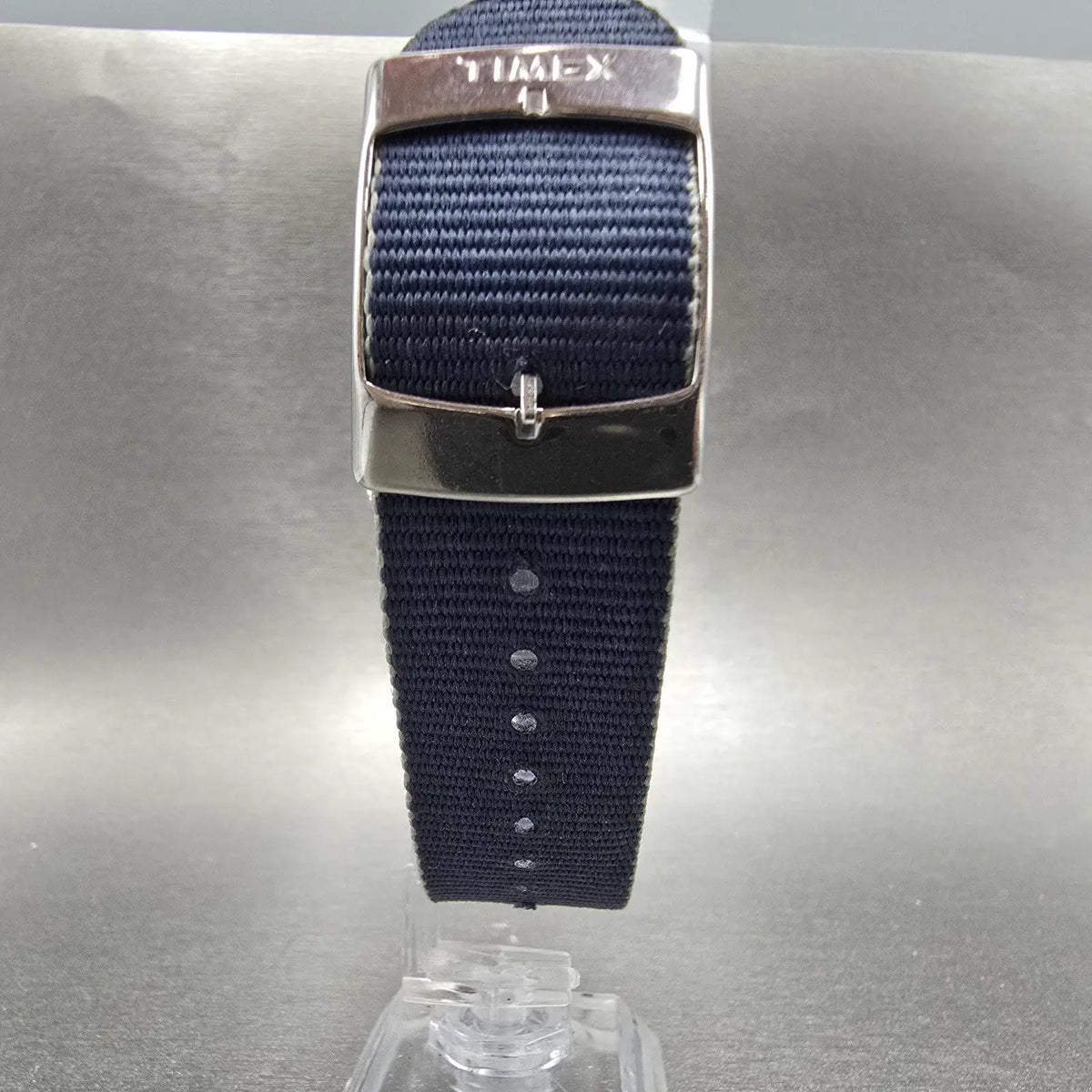 Timex Weekender Watch Men 38mm White Dial Silver Tone TW2P72300 New Battery Blue7