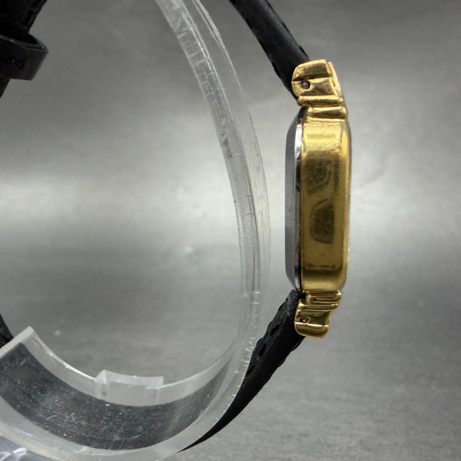 Seiko Watch Women 18mm Champagne Dial Gold Tone Rectangle 1421-5050 New Battery3