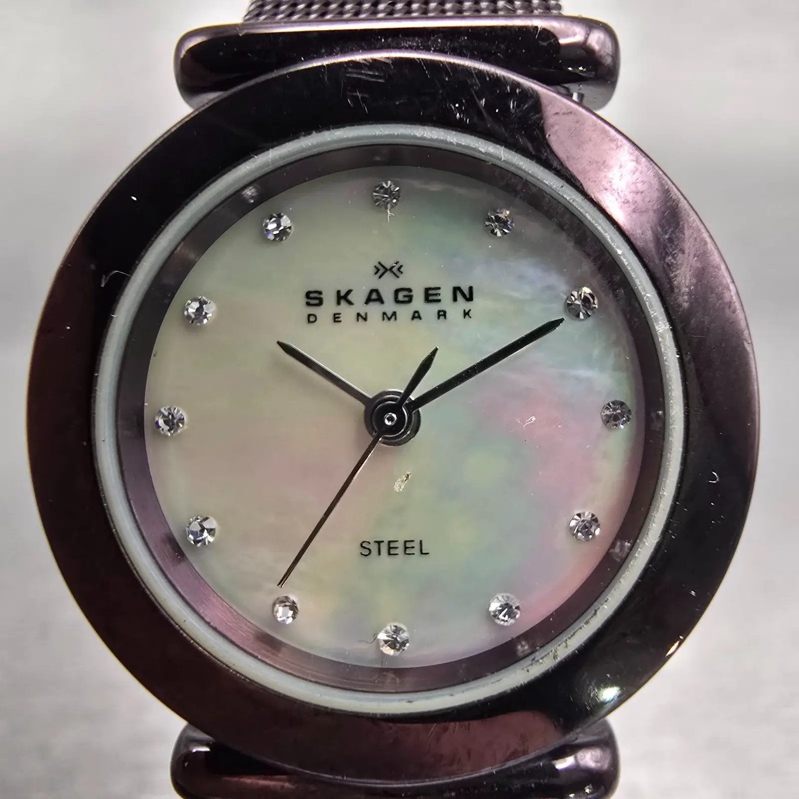 Skagen Denmark Watch Women 25mm MOP Dial Purple Tone Round 107SMMD New Battery1