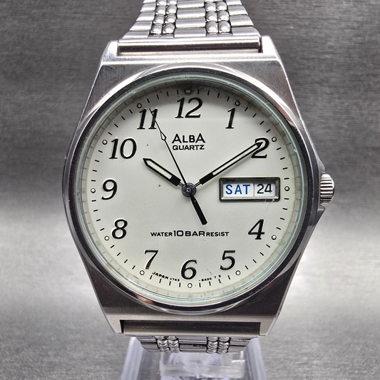 Seiko Alba Watch Men 35mm Silver Dial Silver Tone Daydate V743-8A10 New Battery0