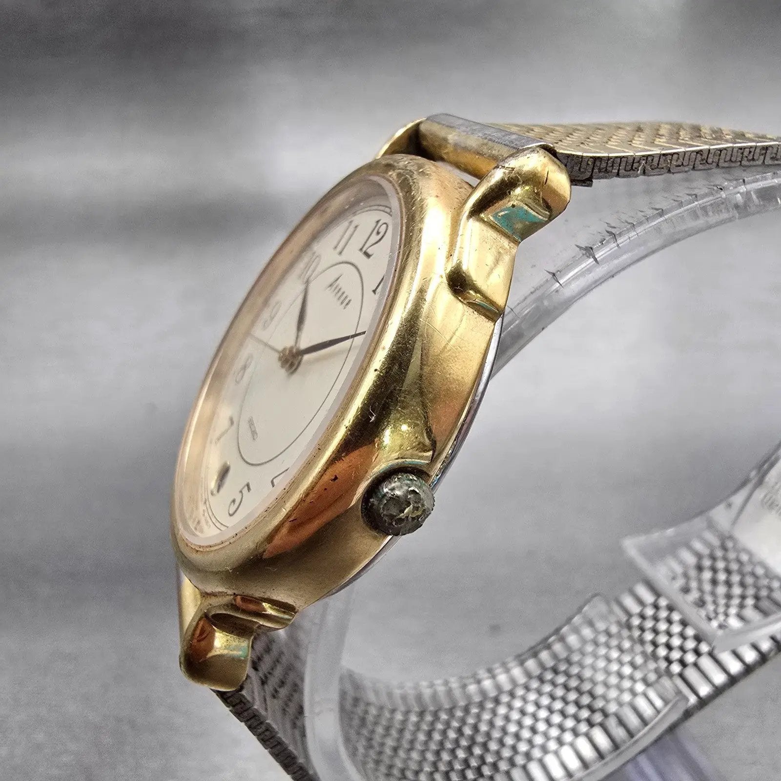 Seiko Avenue Watch Men 32mm Cream Dial Gold Tone Date 5H22-6150 New Battery VTG2