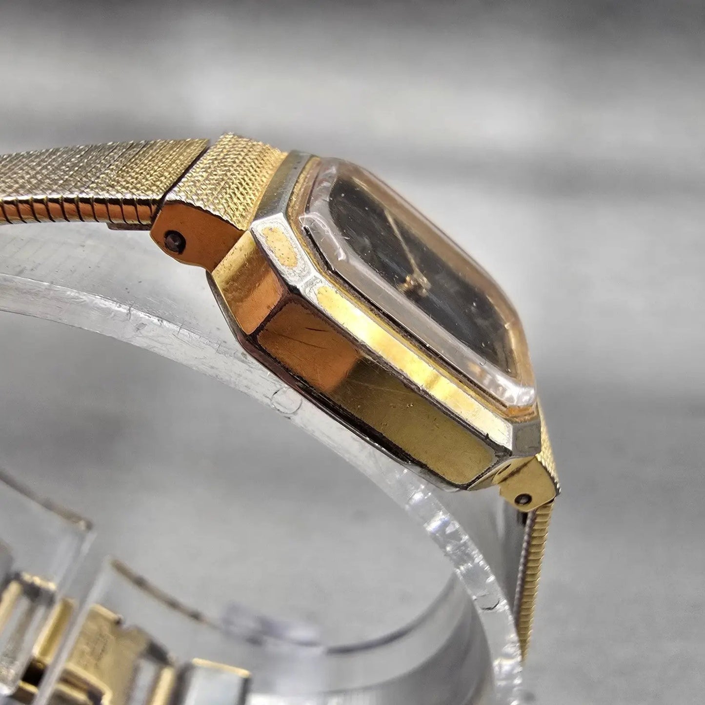 Seiko Watch Women 16mm Black Dial Gold Tone Rectangle 2B20-5019 New Battery VTG3