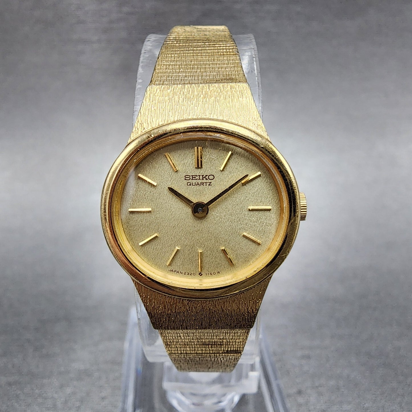 Seiko Watch Women 20mm Cream Dial Gold Tone Oval 23205439 New Battery0