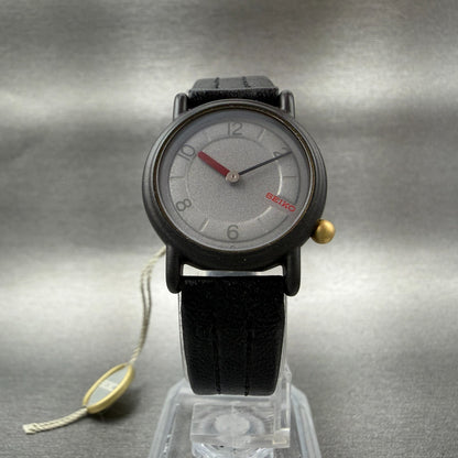 Seiko Watch Women 25mm Silver Dial Gray Tone Round 2P200B39 New Battery NOS 8895