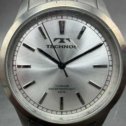 Technos Watch Men 37mm Silver Dial Titanium Round T-1079 New Battery W/box2