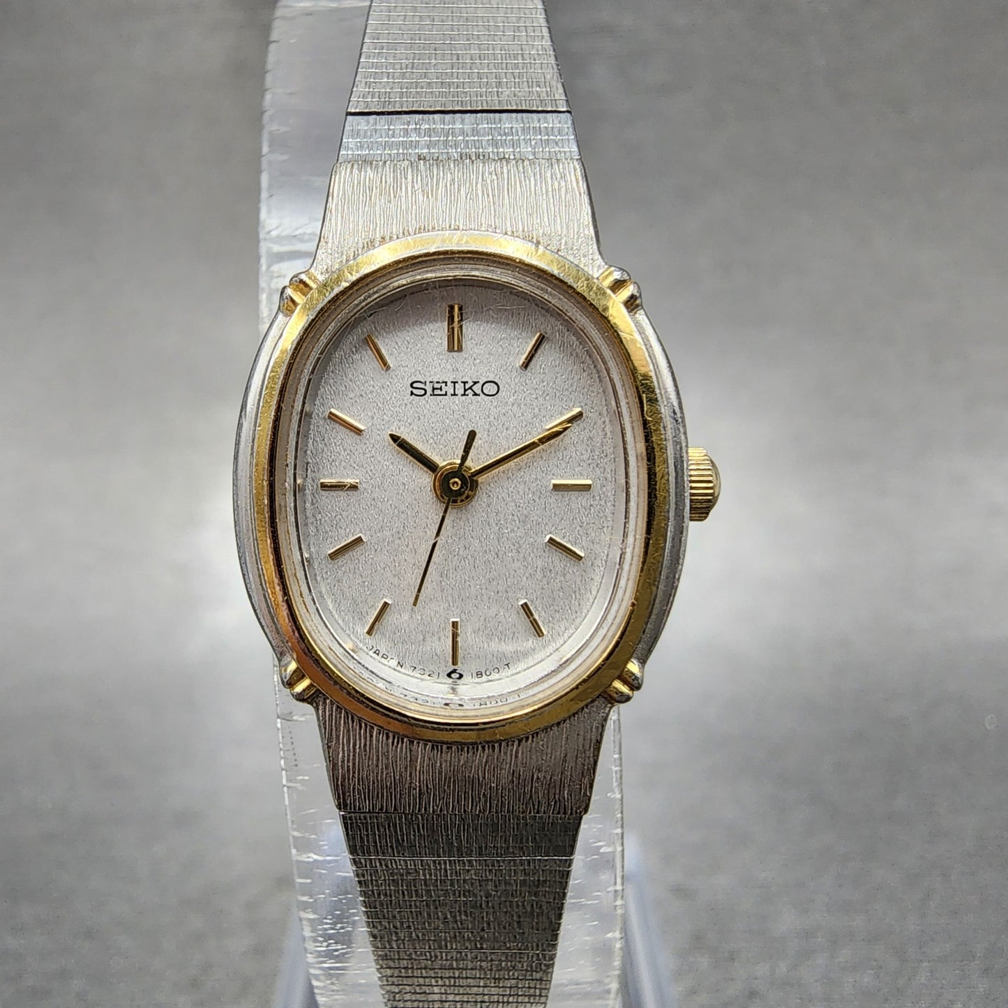 Seiko Watch Women 18mm White Dial Two Tone Oval 73216100 New Battery0