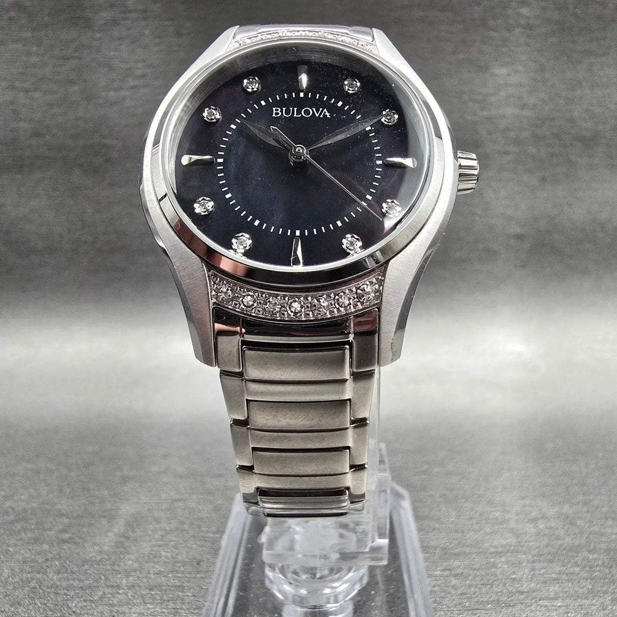 Bulova Watch Men 31mm MOP Dial Silver Tone Diamonds Round 96R242 New Battery5