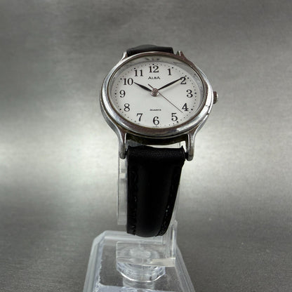 Seiko ALBA Watch Women 27mm White Dial Silver Tone Round V501-6K00 New Battery5